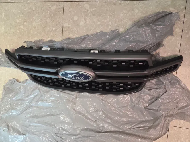 Grade Frontal Ranger XLS 2024