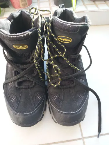 Botas da GoodYear importadas