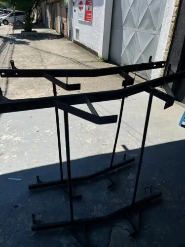 RACK SUPORTE PARA ESCADA DE FERRO