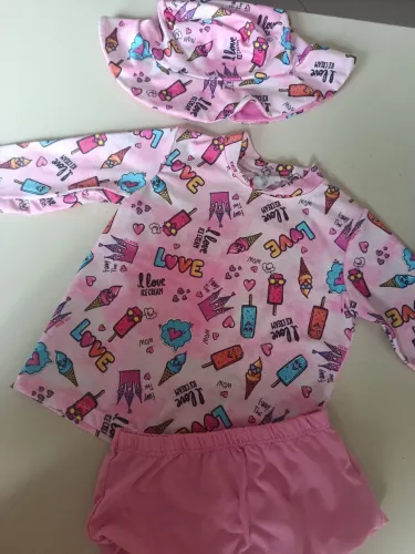 Conjunto de banho infantil