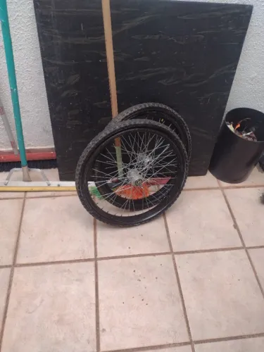 Aro e pneu de bike Aro 20