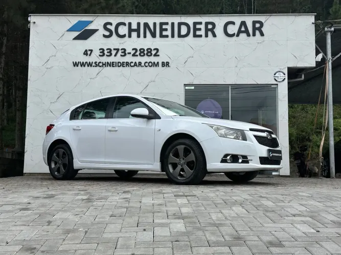 Chevrolet Cruze HB Sport LT 1.8 16V Flexp. 5P AUT 2013
