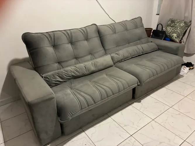 Sofá 2,70 Cinza Retrátil e Reclinável Usado