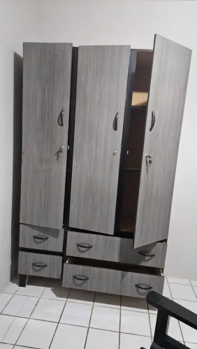 Guarda-roupa