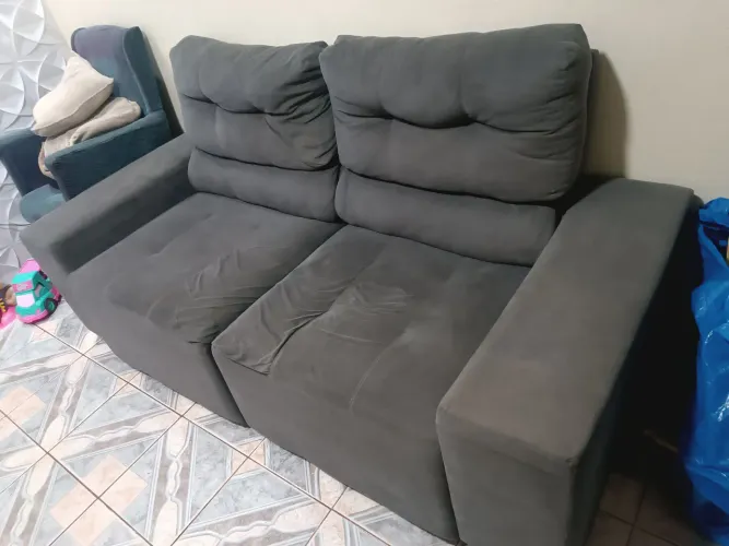 Sofá 2 lugares reclinável