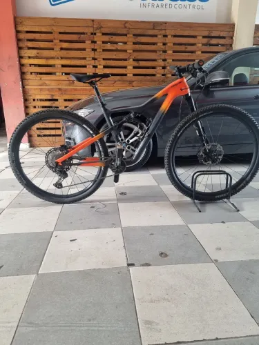 Bike cannondale scalpel 2 Rodas e quadro carbono 