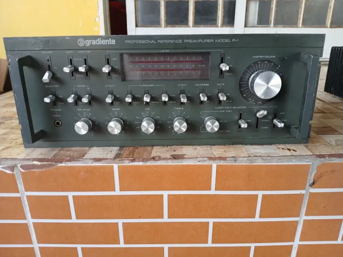 Pré Amplificador Gradiente P1