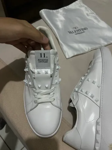Tênis Valentino garavani,Branco! Tamanho 43BR