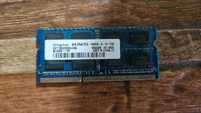? Memória Ram Notebook Kingston 4gb Ddr3 1333mhz Sny1333d3s9elc/4g