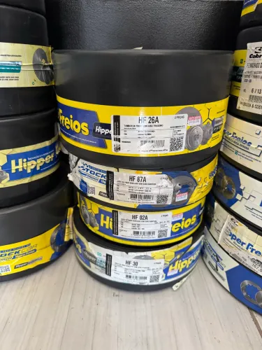 Cubo e discos de freios. 