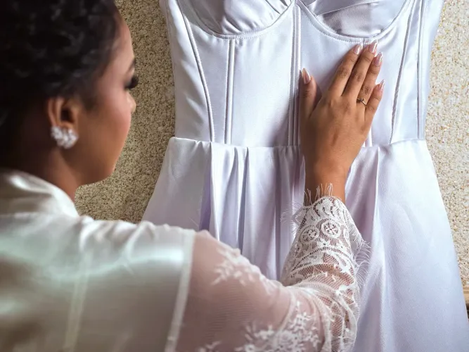 Vestido de noiva, usado uma vez feito sob medida