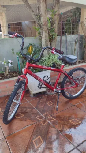 Bicicleta ARO 20 para criança