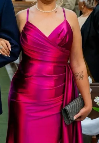 Vestido de festa madrinha rosa fúcsia