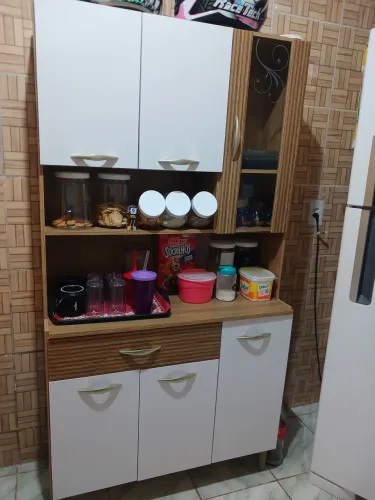 Armário 2 Meses de Uso