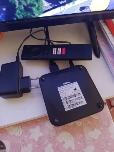 Vendo tv box Intelbras