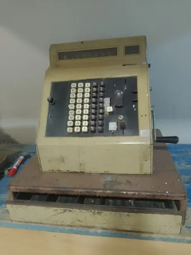 Registradora antiga