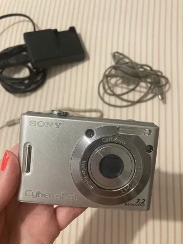 Câmera Sony Cyber-Shot DSC-W35 ( com defeito)