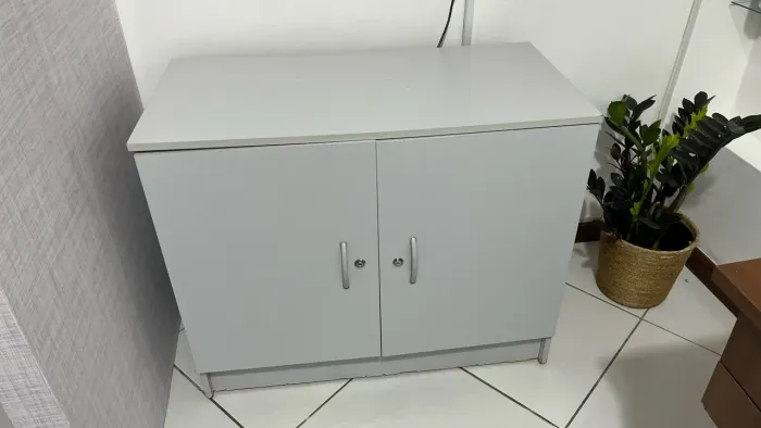 Armário Branco escritório 2 Portas