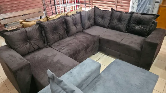 Sofa de canto com chaise novo