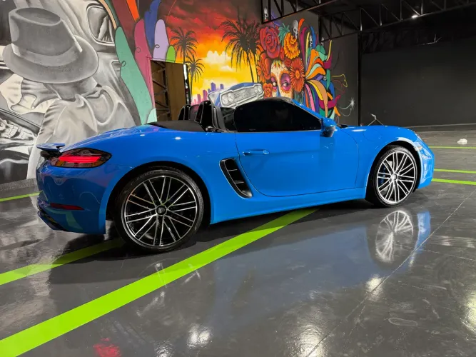 Porsche 718 Boxster 2.0 300cv 2024