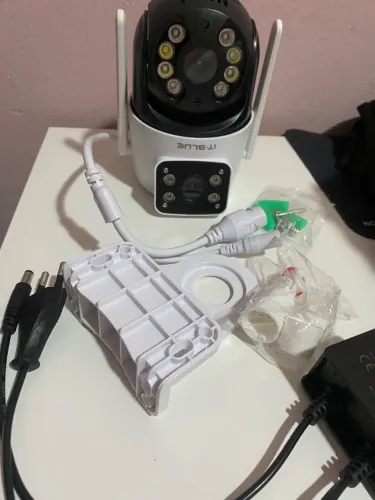 Câmera de Segurança Wi-Fi A31 6MP Nova - Nunca Usada