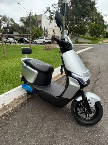 Scooter Elétrica Zub N70 1.000W