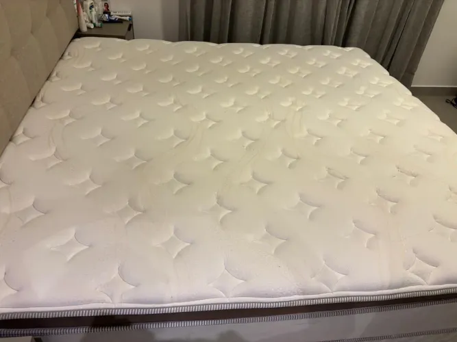 Vendo Colchão King
