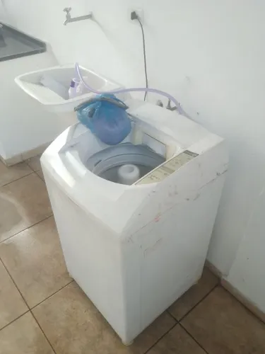 Máquina de lavar Brastemp Clean 7kg precisando de manutenção