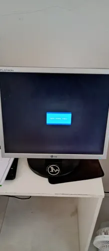 Monitor LG 18 polegadas