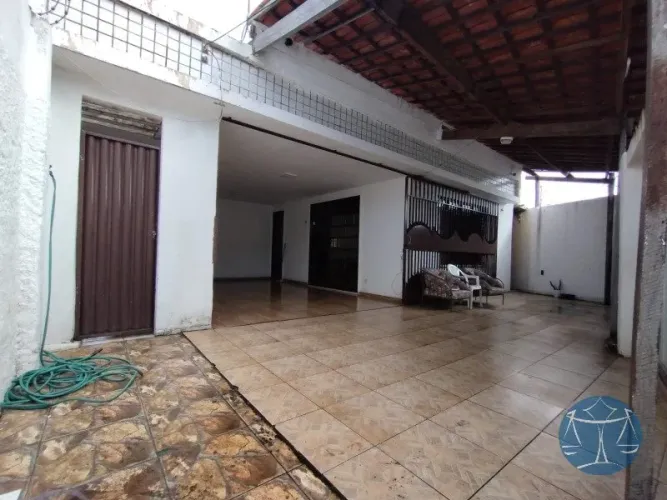 CASA BARRO VERMELHO 3 QUARTOS