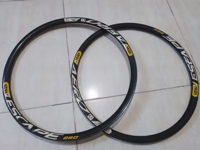 Par de Aros Aero 26 VZAN Extreme - Preto, 32 Furos