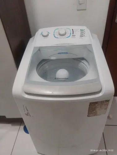 Eletrolux 10 kg usada Bombando todas as funções