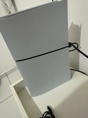 Ps5 slim 825gb  7 meses de uso 