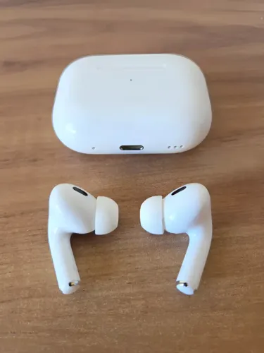 Apple AirPods Pro (1a geração)