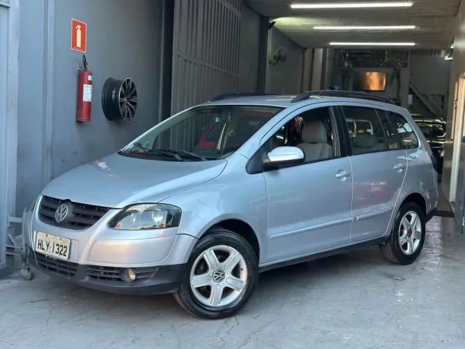Volkswagen Spacefox 1.6/ 1.6 Trend Total Flex 8V 5P 2010