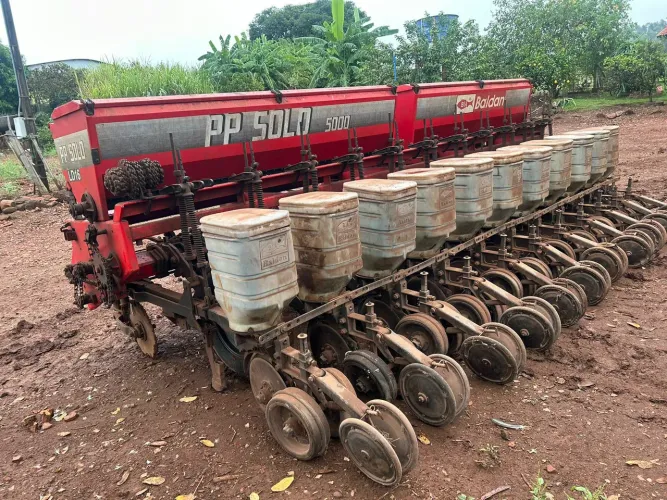 Plantadeira Baldan 11 linhas ótimo estado