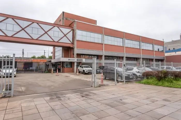 Centro Empresarial junto ao 4º distrito, no Bairro São Geraldo.