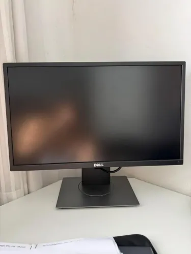 Título Monitor Dell P2217H 21,5? Full HD IPS - Ajuste de Altura - Excelente Estado