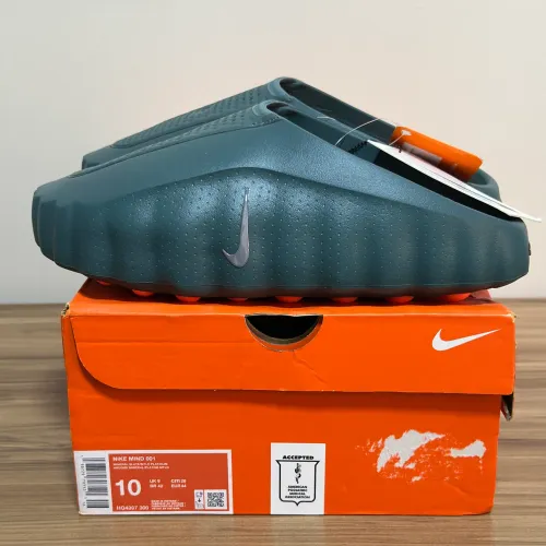 Chinelo Nike Mind 001 Verde HQ4307-300 42 BR