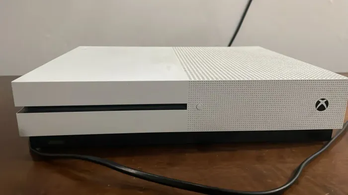 Xbox One S 1TB white