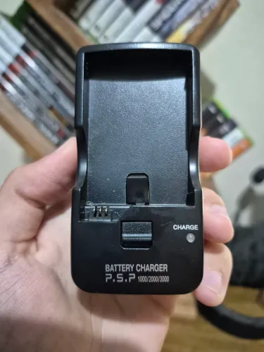 Carregador de parede PSP (playstation portátil) modelos 1000 / 2000 / 3000