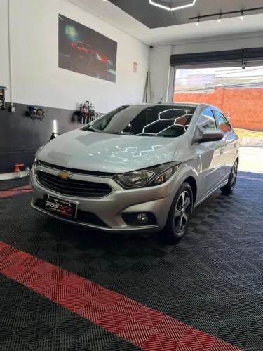 Chevrolet Onix Hatch LTZ 1.4 8V Flex Aut. 4P 2018