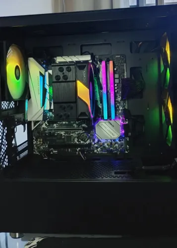 PC GAMER Ryzen 5 5600G (16GB RGB) - *PARCELO EM ATE 12X*