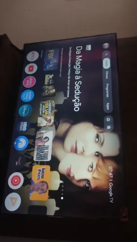 Estou vendendo uma tv smartv 43 polegadas TCL nova 2 mês de uso