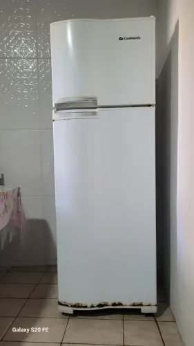 Geladeira Eletrolux