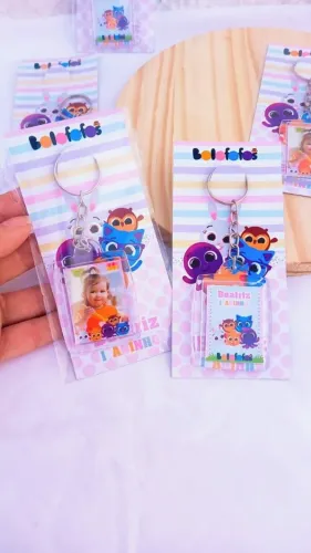 chaveiro acrilico personalizado lembrancinhas para aniversarios infantil em geral