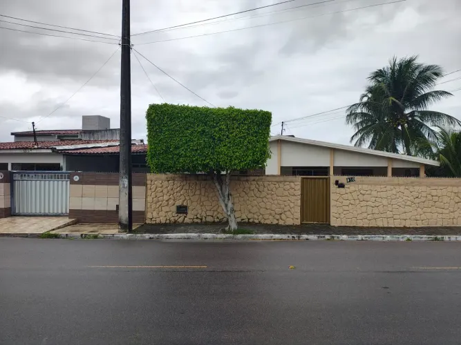 Oportunidade de 2 casas para venda em Jaguaribe - João Pessoa - PB