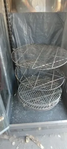 Máquina de assar frango