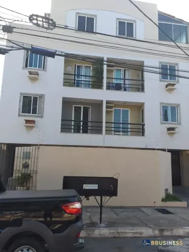 Apartamento à venda com 3 quartos, sendo 1 suíte - Centro, Campos dos Goytacazes, RJ