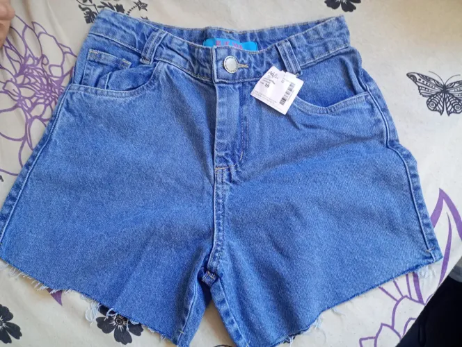 Short jeans